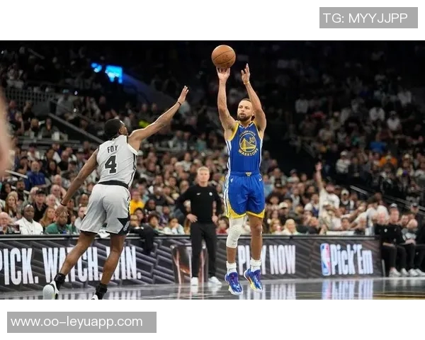 库里神勇表现掩盖马刺双星三双追梦让文班感到不适