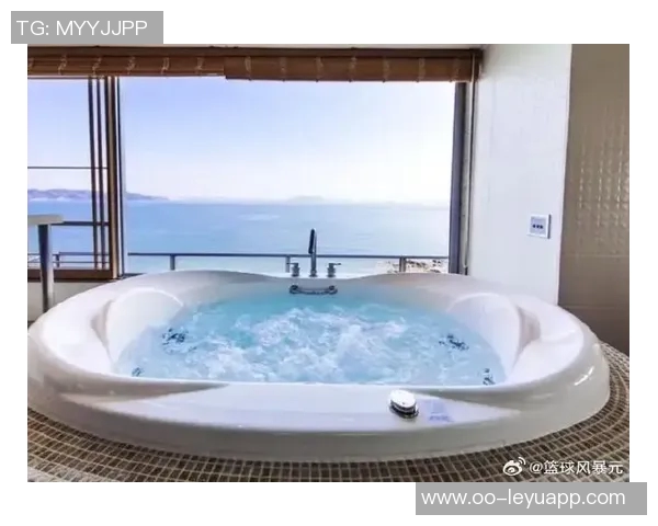 女主持调侃按摩浴缸情趣皮尔斯幽默回应家中无此奢侈品